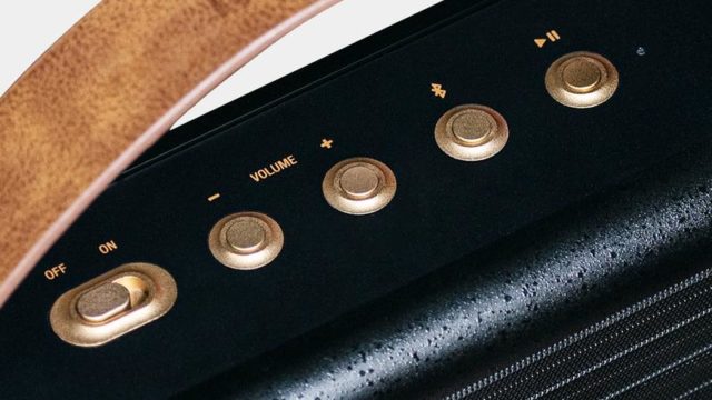 Divoom_mocha_closeup